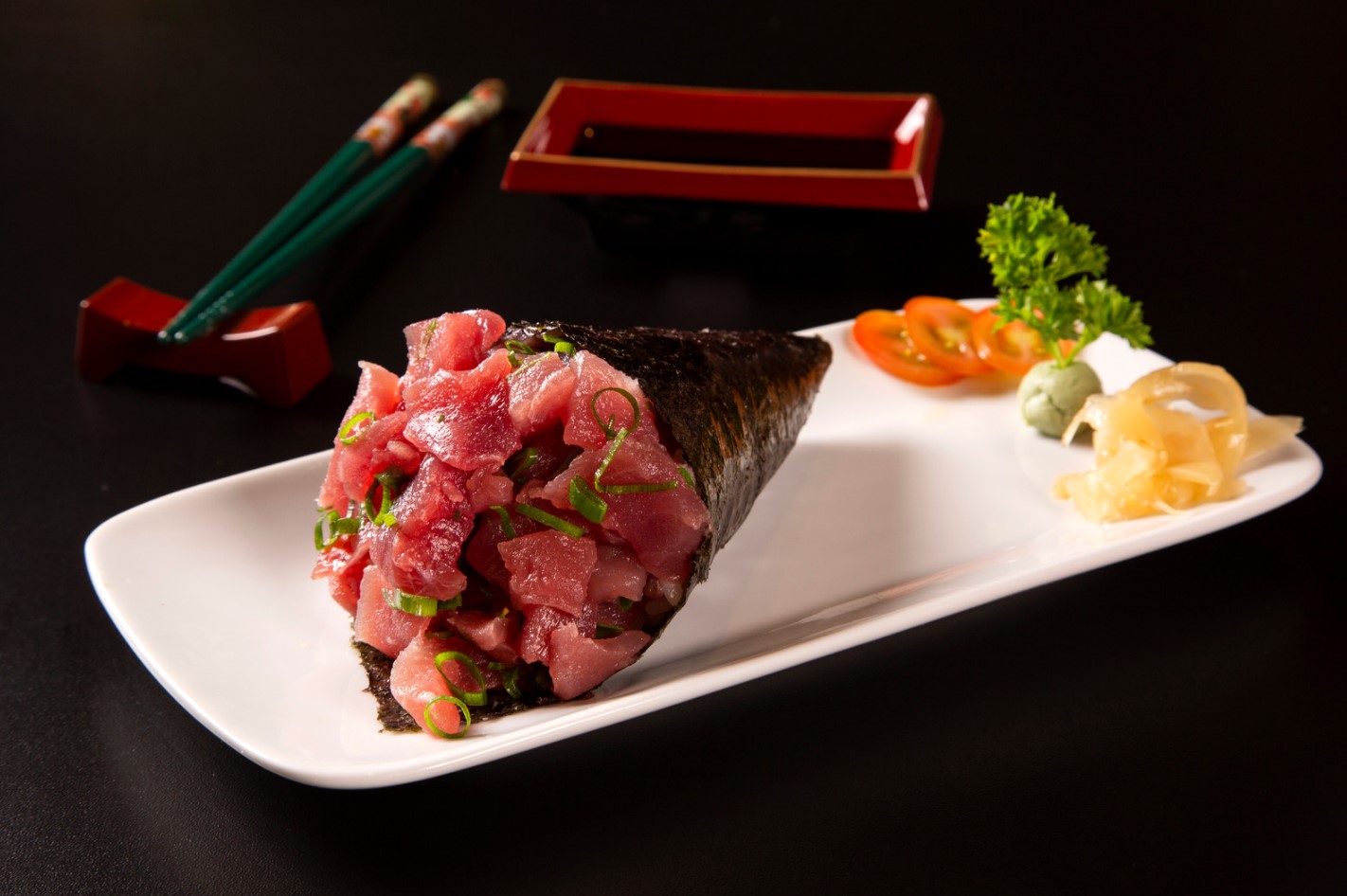 sushi-temaki-spicy-tuna